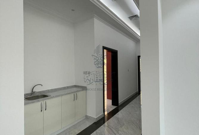 106408828 - Property Image 3