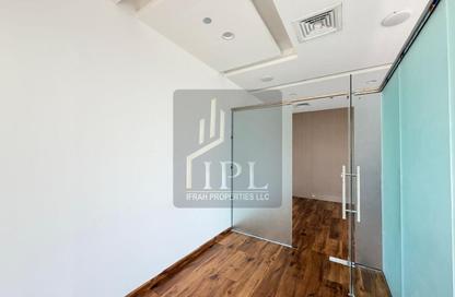 Office Space - Studio for rent in Park Lane Tower - Business Bay - Dubai