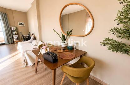 Apartment - 1 - 2 for sale in Plazzo Residence - District 2 - Jumeirah Village Triangle - Dubai