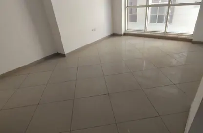 شقة - غرفة نوم - 2 حمامات للايجار في مبنى مويلح - مويلح - الشارقة