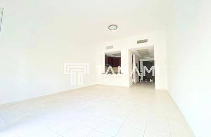 Apartment - Studio - 1 for rent in Building 69 - Mediterranean Cluster - Discovery Gardens - Dubai