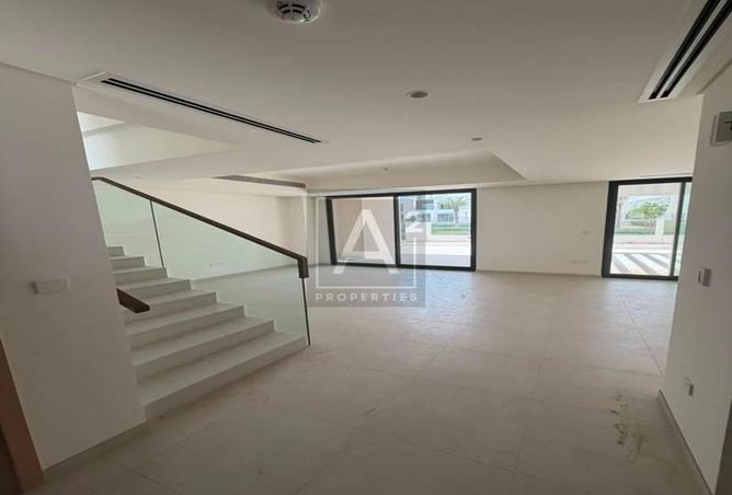 126107996 - Property Image 3