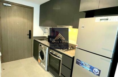 Apartment - Studio - 1 Bathroom for rent in Tiraz 2 - Aljada - Sharjah