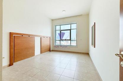 Apartment - 2 - 3 for rent in Vision Twin Towers - Al Najda Street - Abu Dhabi Apartment - 2 - 3 for rent in Vision Twin Towers - Al Najda Street - Abu Dhabi