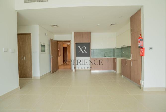 73111967 - Property Image 3