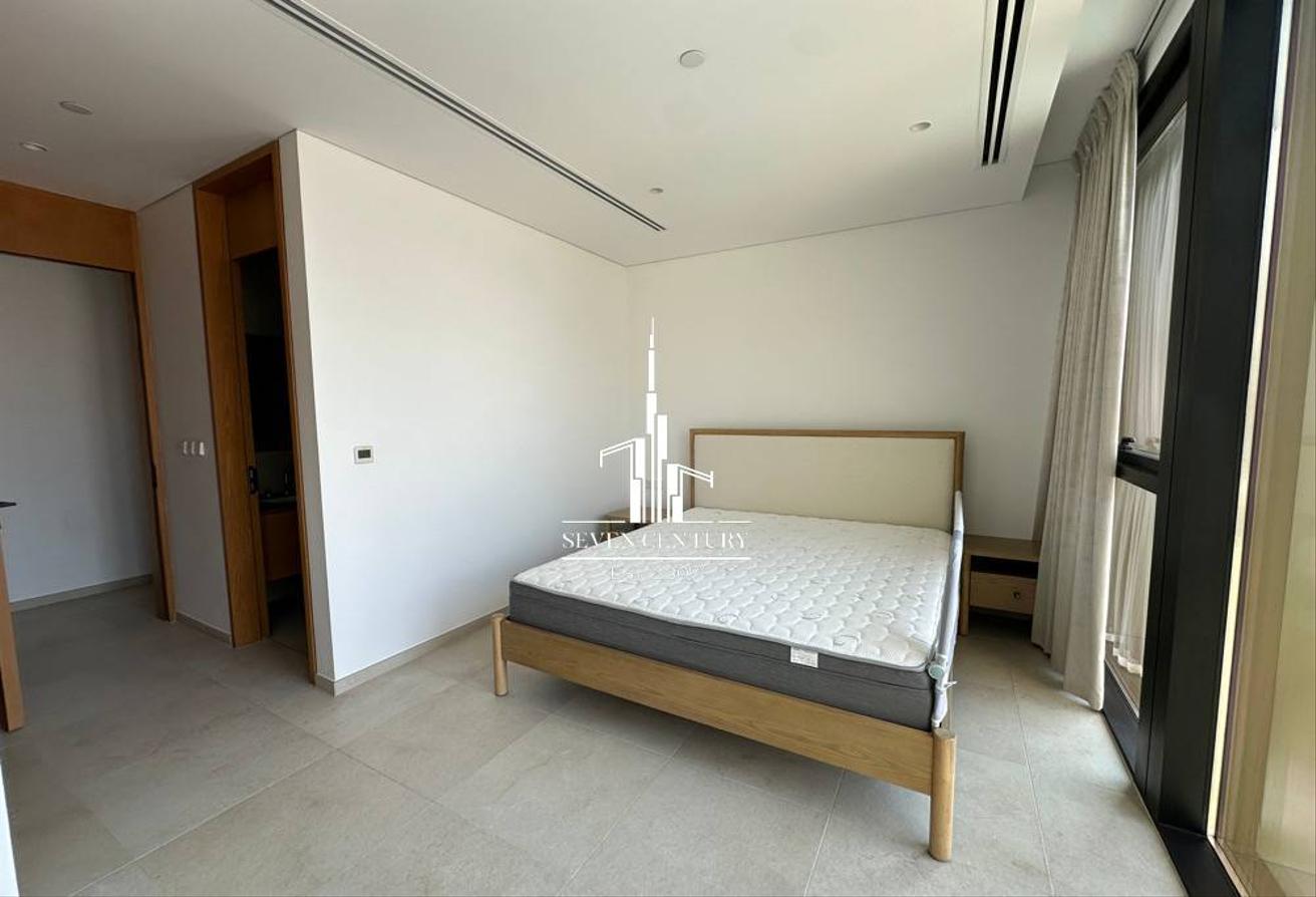 Fully Furnished | Prime Location | Vacant Unit photo 4