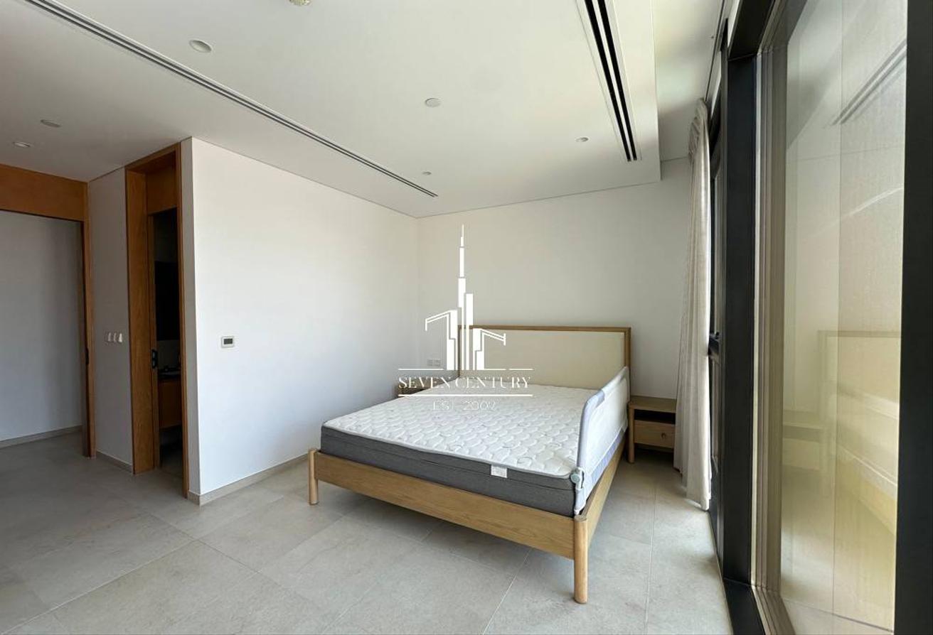 Fully Furnished | Prime Location | Vacant Unit photo 5