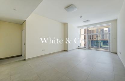 Apartment - 2 Bedrooms - 3 Bathrooms for sale in Marina Arcade Tower - Dubai Marina - Dubai
