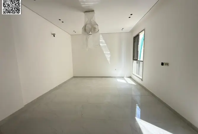 156938233 - Property Image 2