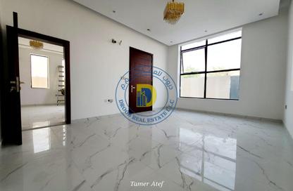 Villa - 5 Bedrooms - 7+ Bathrooms for sale in Al Mowaihat 3 - Al Mowaihat - Ajman Villa - 5 Bedrooms - 7+ Bathrooms for sale in Al Mowaihat 3 - Al Mowaihat - Ajman