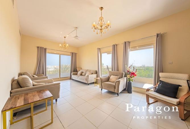 Elegant 1BR Apartment | Panoramic Views