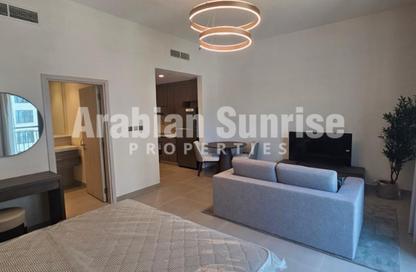 Apartment - Studio - 1 Bathroom for rent in Views A - Yas Golf Collection - Yas Island - Abu Dhabi
