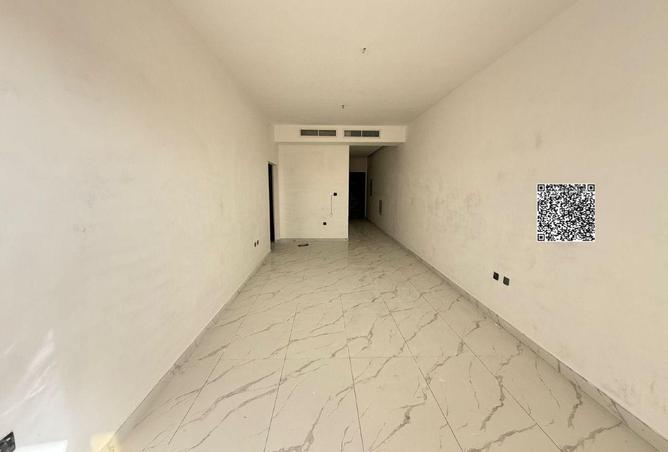 56151803 - Property Image 3