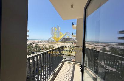 Apartment - 3 Bedrooms - 4 Bathrooms for rent in Sapphire Beach Residence - Maryam Island - Al Khan - Sharjah Apartment - 3 Bedrooms - 4 Bathrooms for rent in Sapphire Beach Residence - Maryam Island - Al Khan - Sharjah