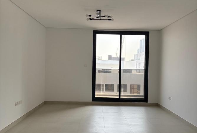 83660579 - Property Image 3