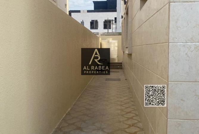 78182899 - Property Image 3