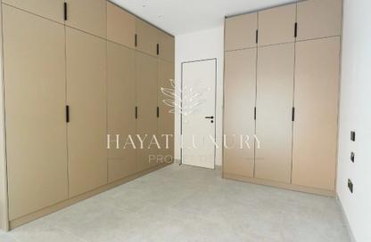 Apartment - 1 Bedroom - 2 Bathrooms for rent in Oasis 1 - Jumeirah Garden City - Al Satwa - Dubai