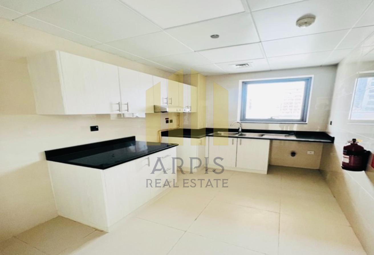 Spacious 1BR | Near WTC Metro | Public Park | JGC photo 5