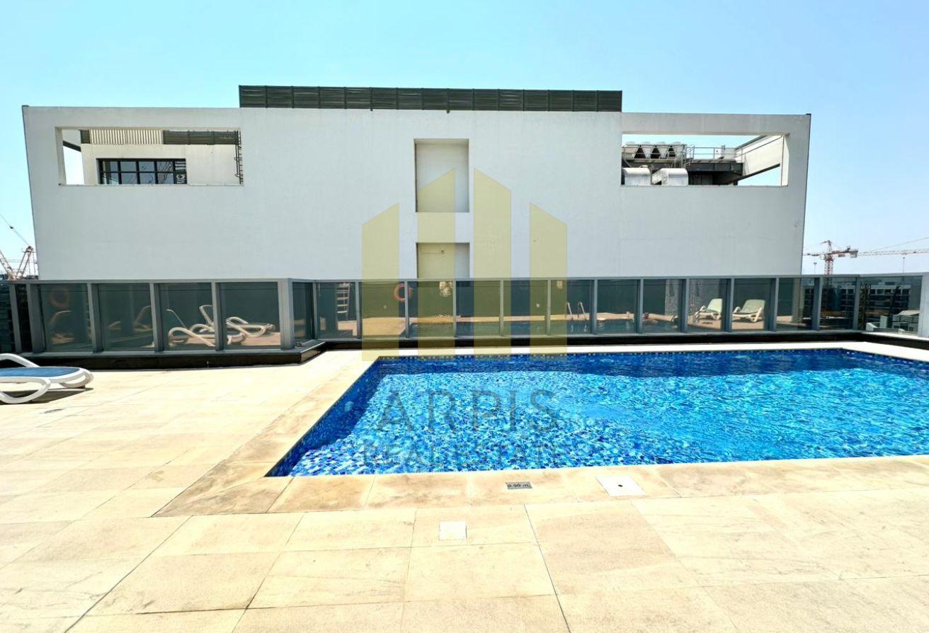 Spacious 1BR | Near WTC Metro | Public Park | JGC photo 13