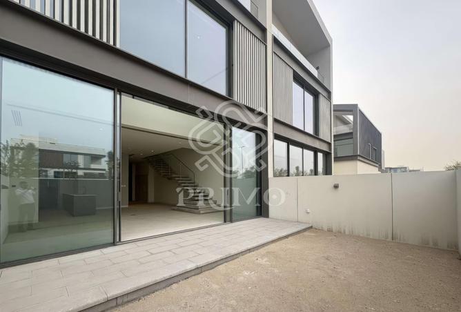 73121383 - Property Image 2