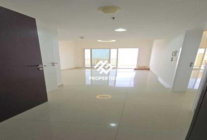 136090959 - Property Image 3