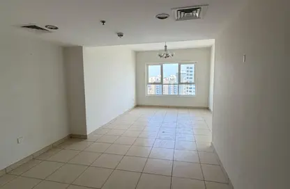 Apartment - 3 Bedrooms - 5 Bathrooms for rent in Al Khan Corniche - Al Khan - Sharjah Apartment - 3 Bedrooms - 5 Bathrooms for rent in Al Khan Corniche - Al Khan - Sharjah