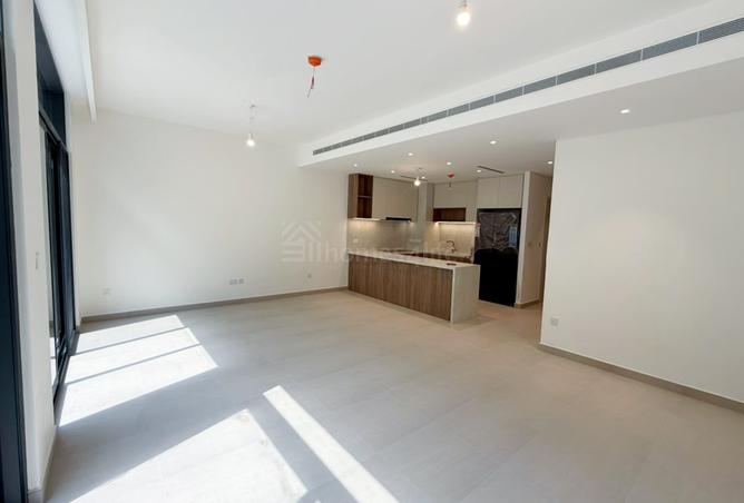 Multiple Options I Area Expert I Brand New