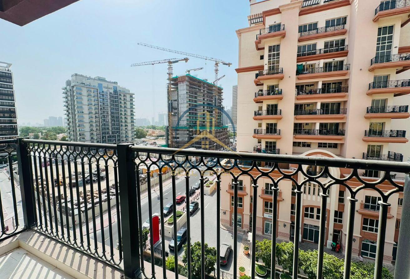 CANAL VIEW | UNFURNISHED | HUGE STUDIO photo 12
