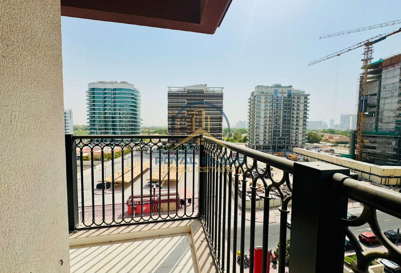 CANAL VIEW | UNFURNISHED | HUGE STUDIO photo 10