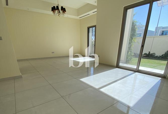 81521170 - Property Image 3