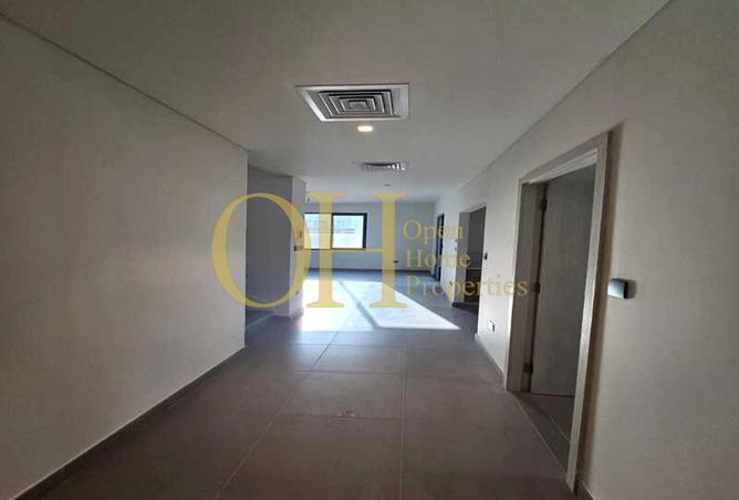 81956100 - صورة العقار 3