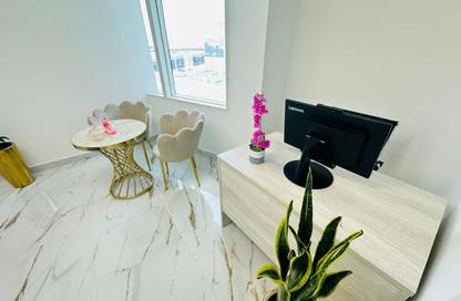 Office Space - Studio - 1 for rent in Fatima Mohammad Ahmad Bin Suleiman Building - Al Raffa - Bur Dubai - Dubai