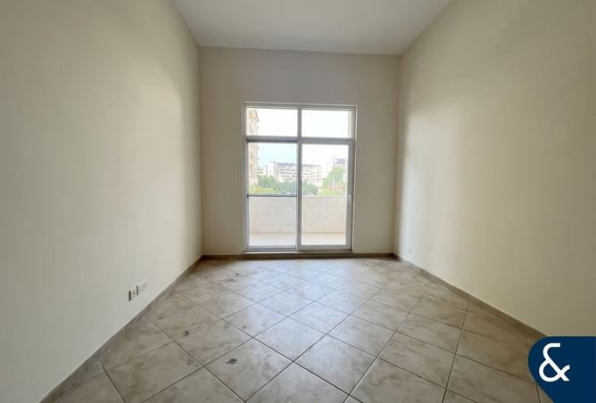 2-bed apartment in Claverton House 2 · Vacant — photo 3
