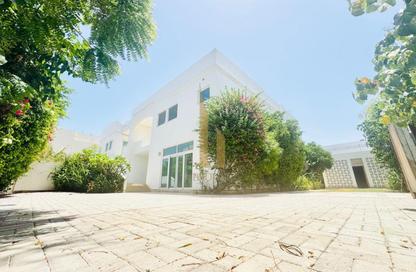 Villa - 4 Bedrooms - 4 Bathrooms for rent in Umm Suqeim 2 Villas - Umm Suqeim 2 - Umm Suqeim - Dubai