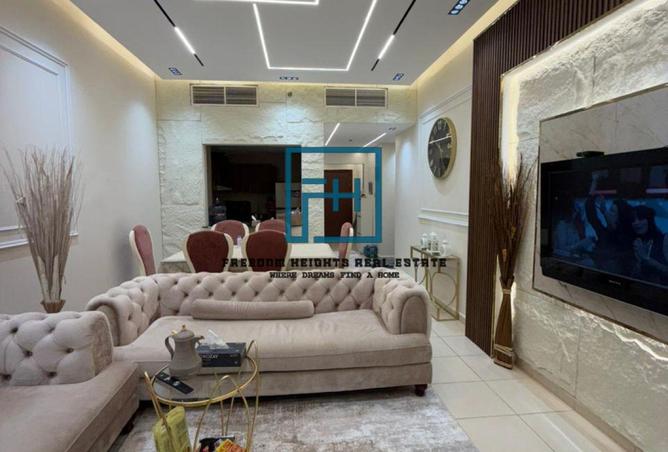 81117431 - Property Image 2