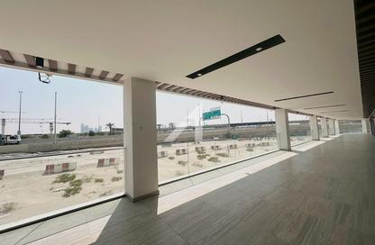 Retail - Studio for rent in Fawad Azizi Residence - Dubai Healthcare City 2 - Al Jaddaf - Dubai