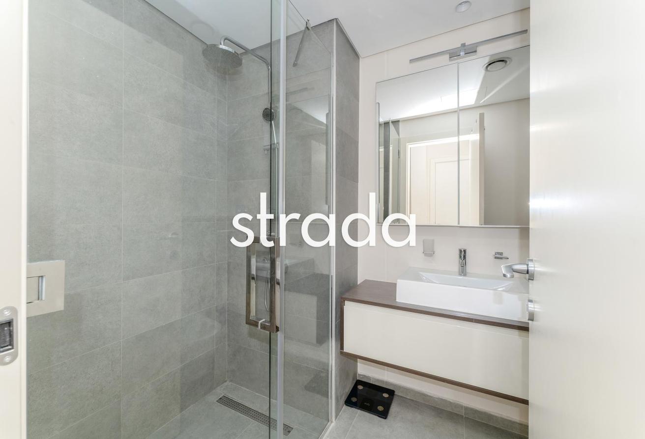 Large Studio | Fully Equipped | Furnished photo 11