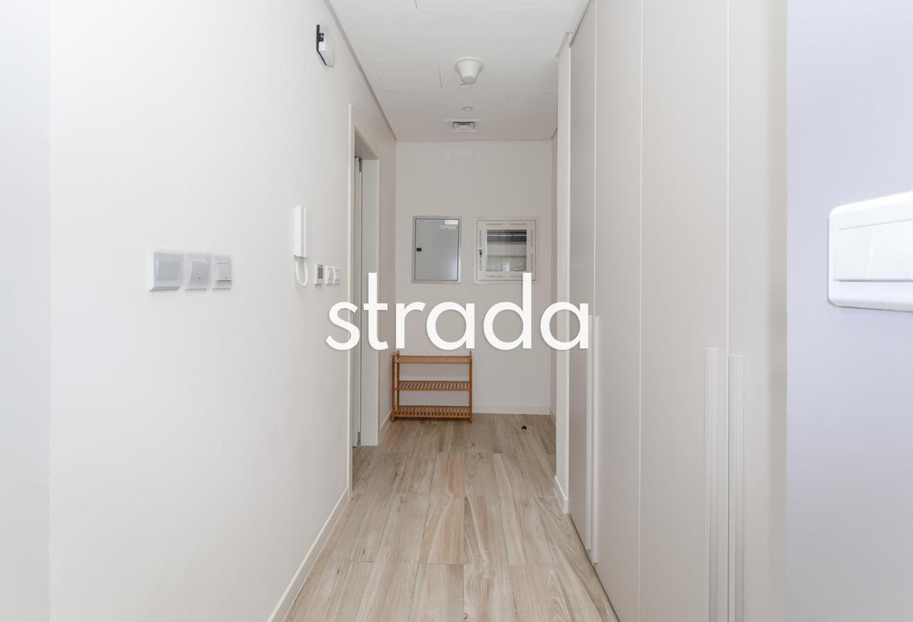 Large Studio | Fully Equipped | Furnished photo 10
