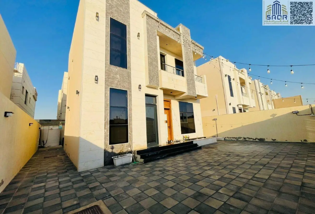 102835310 - الصورة الرئيسية للعقار