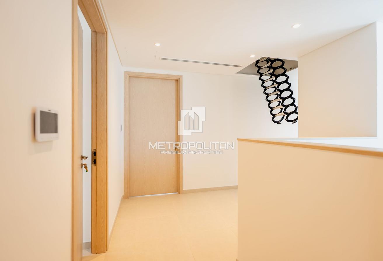 Prime 5 Beds Villa | Gated Community | Type B1 photo 16