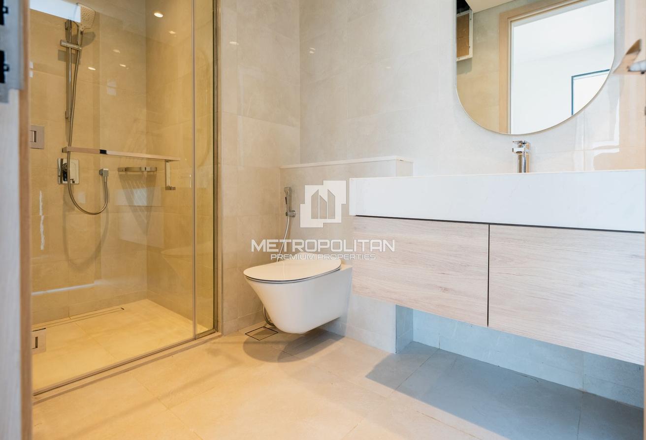 Prime 5 Beds Villa | Gated Community | Type B1 photo 24