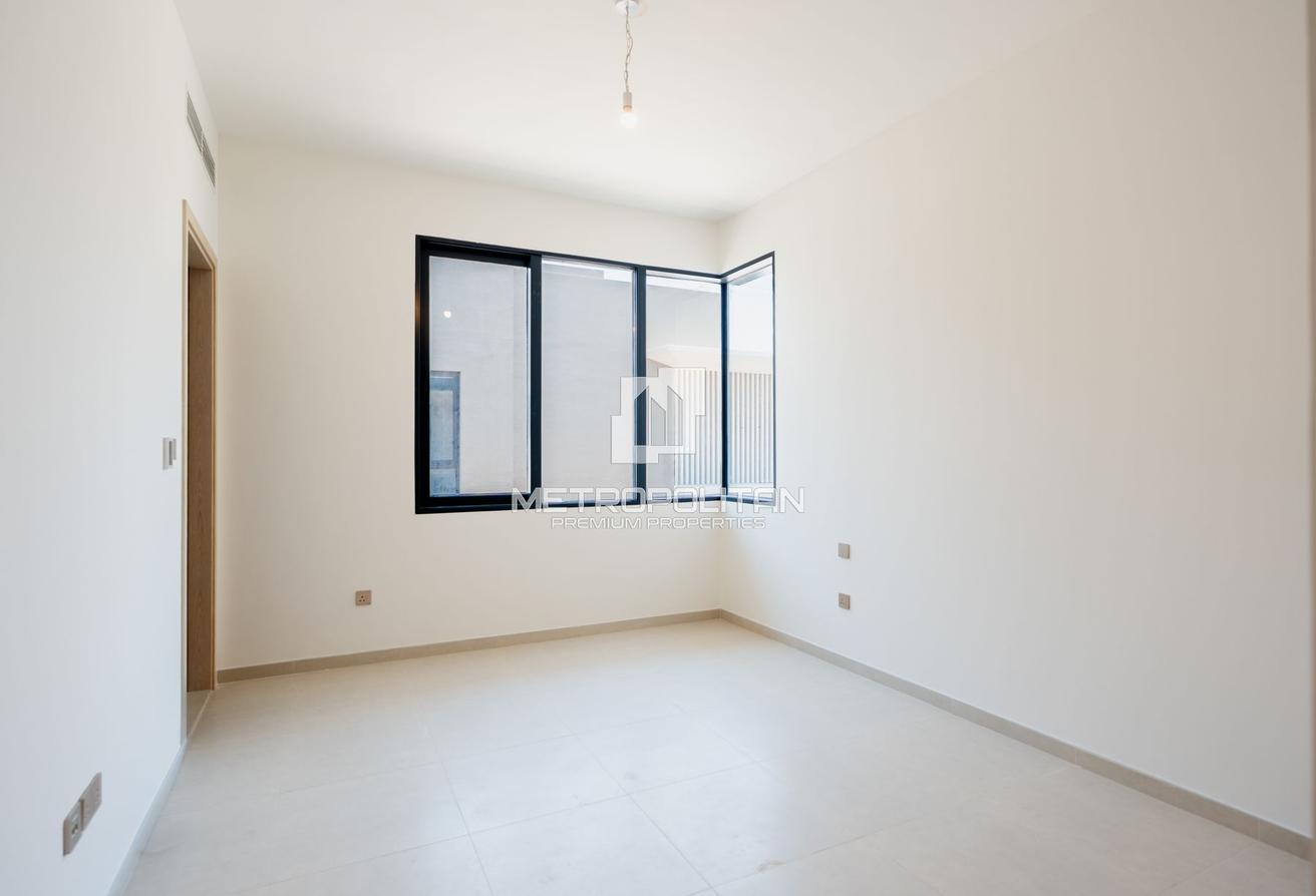 Prime 5 Beds Villa | Gated Community | Type B1 photo 17