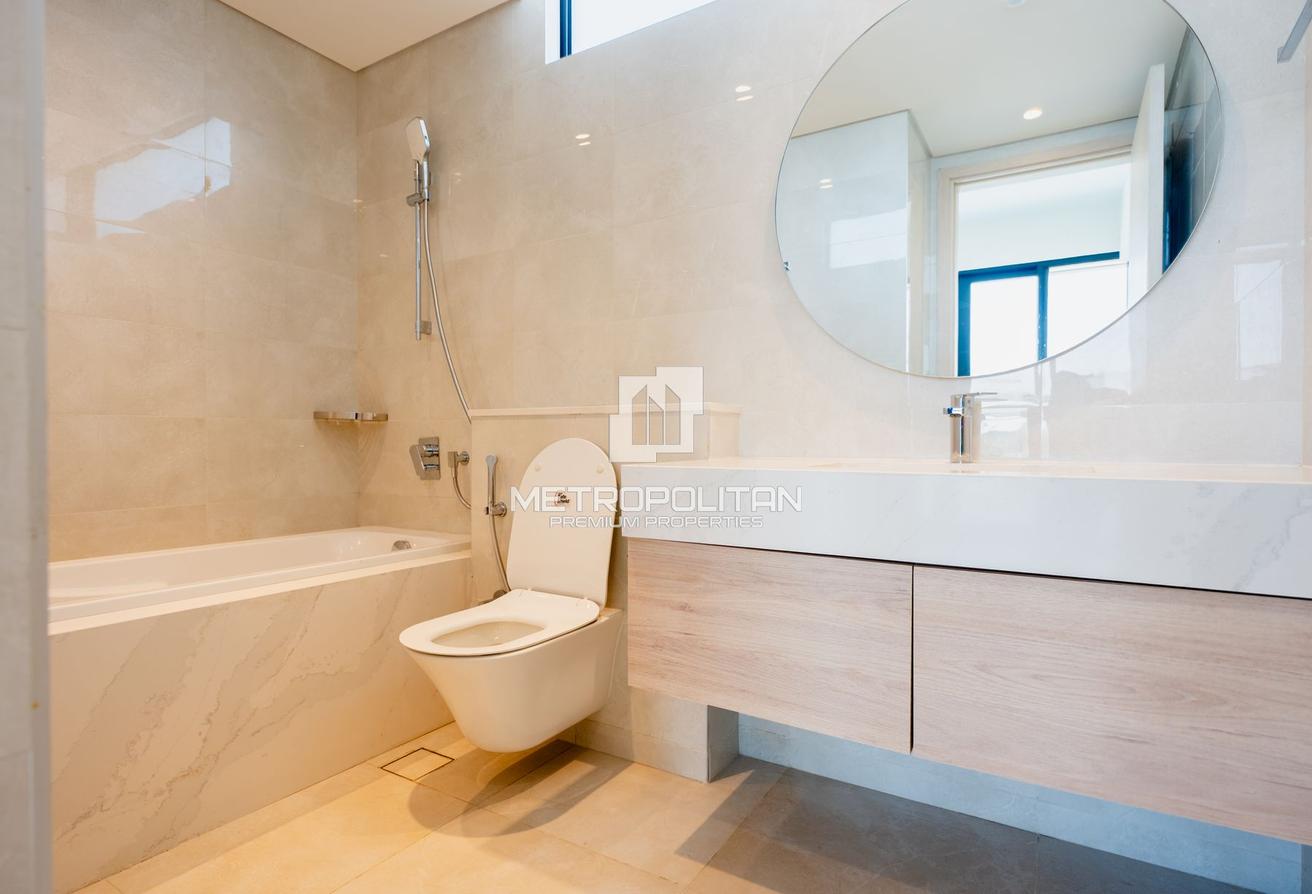 Prime 5 Beds Villa | Gated Community | Type B1 photo 27