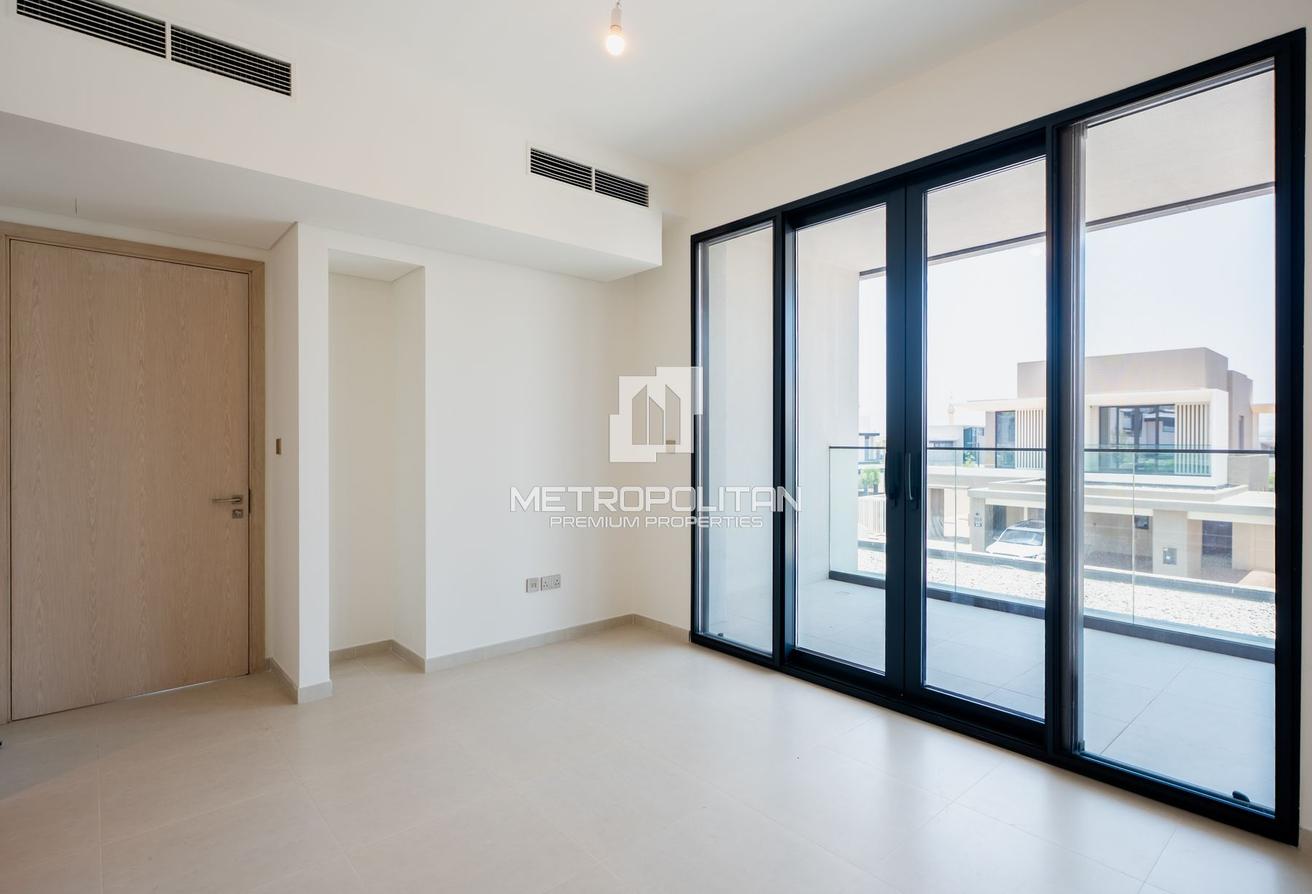 Prime 5 Beds Villa | Gated Community | Type B1 photo 13