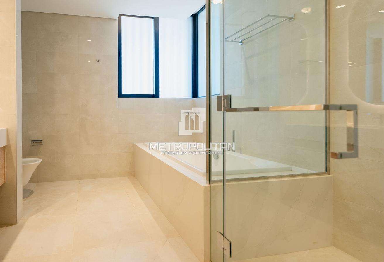 Prime 5 Beds Villa | Gated Community | Type B1 photo 26