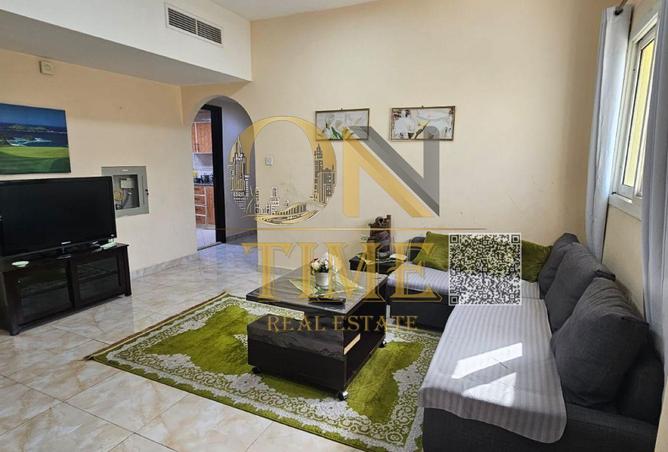 74254557 - Property Image 3