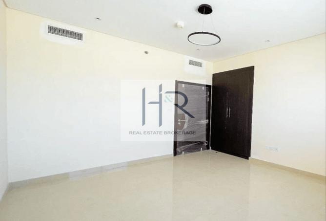 92273233 - Property Image 2