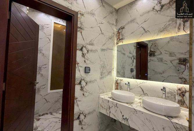 65185901 - Property Image 3