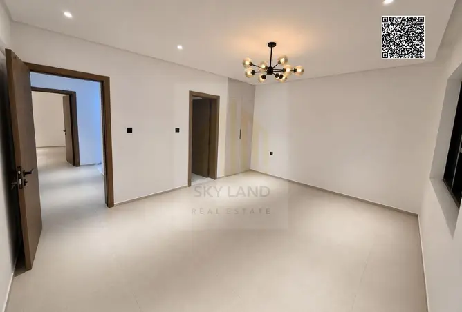 165627833 - Property Image 3