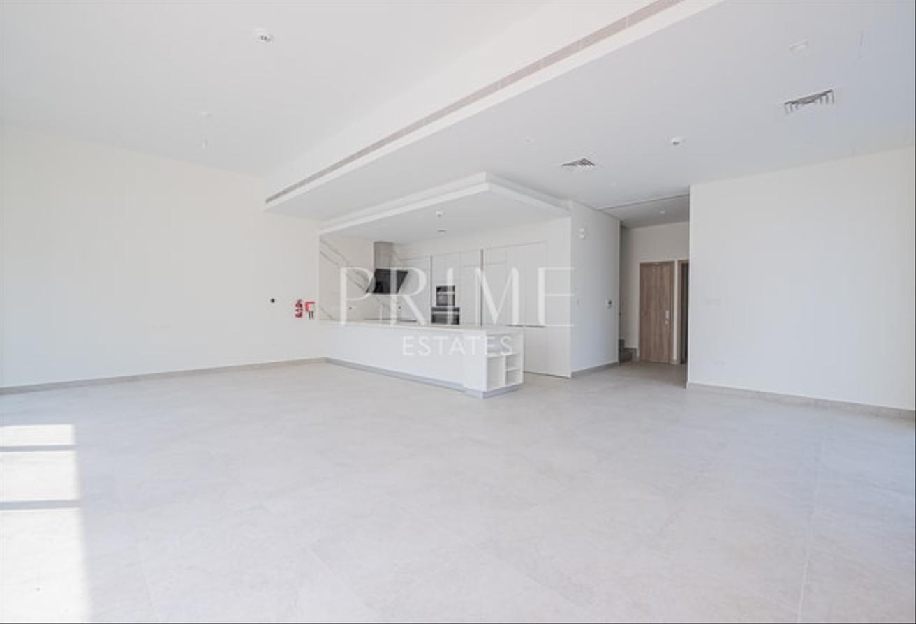 Elegant 4BR Villa | Maid's Room | Family Home photo 12